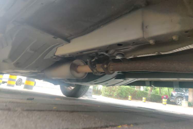 Used Haval M6 2017 1.5T Automatic Two-Wheel Drive Elite Model Chassis Front Right