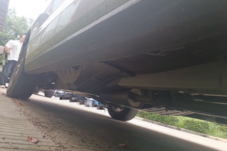 Used Haval M6 2017 1.5T Automatic Two-Wheel Drive Elite Model Chassis Front Right