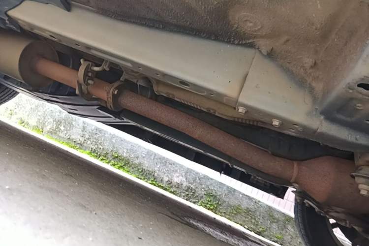 Used Haval M6 2017 1.5T Automatic Two-Wheel Drive Elite Model Chassis Front Right