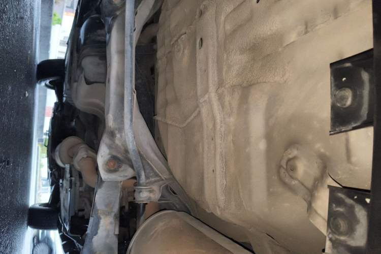 Used Haval M6 2017 1.5T Manual Two-Wheel Drive Elite Model Chassis Rear