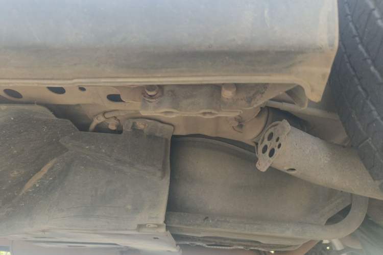 Used Haval M6 2017 1.5T Automatic Two-Wheel Drive Elite Model Chassis Rear Left