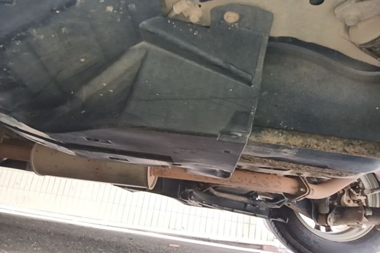 Used Haval M6 2017 1.5T Automatic Two-Wheel Drive Elite Model Chassis Rear Left