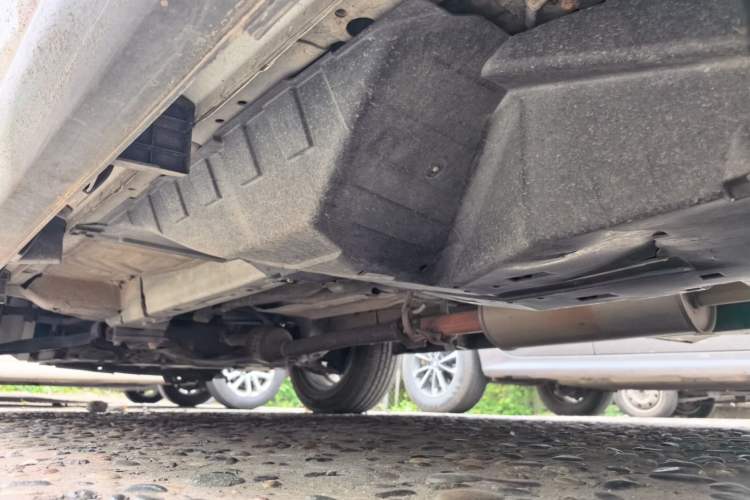Used Haval M6 2017 1.5T Manual Two-Wheel Drive Elite Model Chassis Rear Left