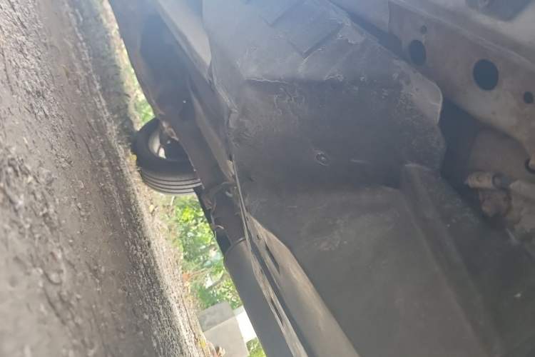 Used Haval M6 2017 1.5T Manual Two-Wheel Drive Elite Model Chassis Rear Left