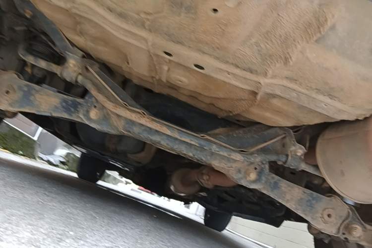 Used Haval M6 2017 1.5T Automatic Two-Wheel Drive Elite Model Chassis Rear