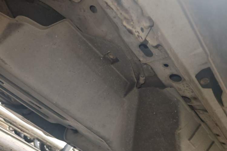 Used Haval M6 2017 1.5T Automatic Two-Wheel Drive Elite Model Chassis Rear Right