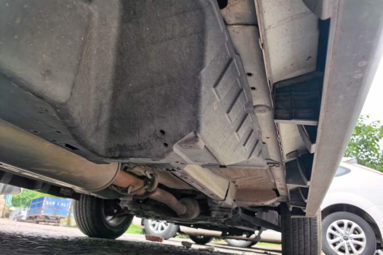 Used Haval M6 2017 1.5T Manual Two-Wheel Drive Elite Model Chassis Rear Right
