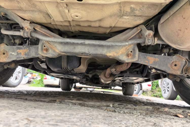 Used Haval M6 2017 1.5T Manual Two-Wheel Drive Elite Model Chassis Rear