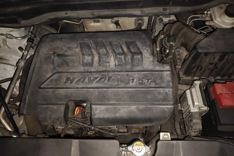 Used Haval M6 2017 1.5T Automatic Two-Wheel Drive Elite Model Engine Bay