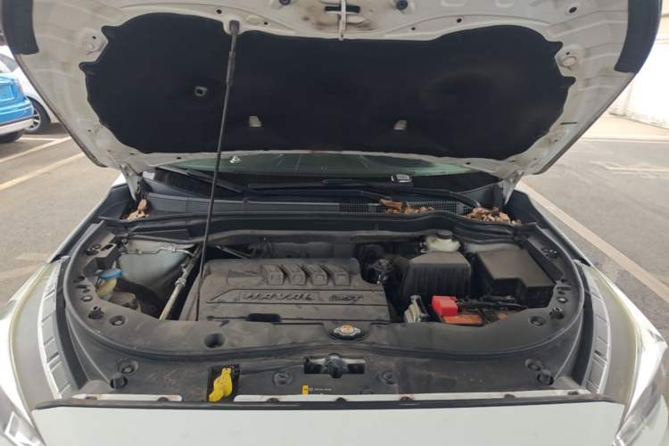 Used Haval M6 2017 1.5T Automatic Two-Wheel Drive Elite Model Engine Bay