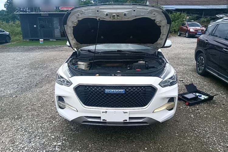 Used Haval M6 2017 1.5T Automatic Two-Wheel Drive Prestige Model Engine Bay