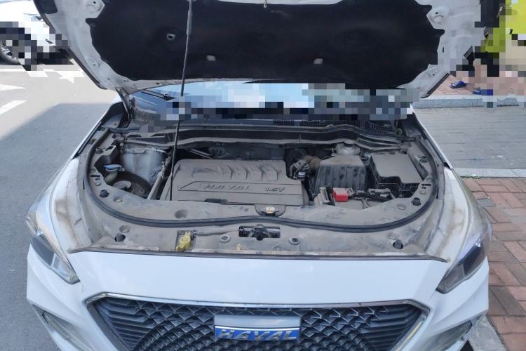 Used Haval M6 2017 1.5T Automatic Two-Wheel Drive Elite Model Engine Bay