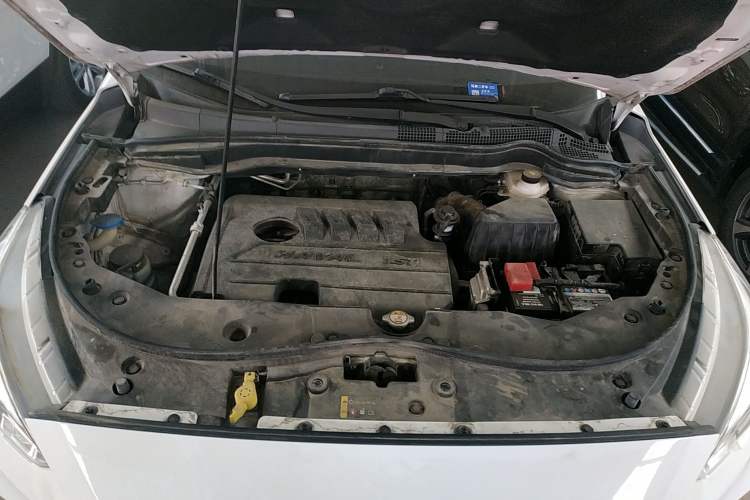 Used Haval M6 2017 1.5T Automatic Two-Wheel Drive Elite Model Engine Bay