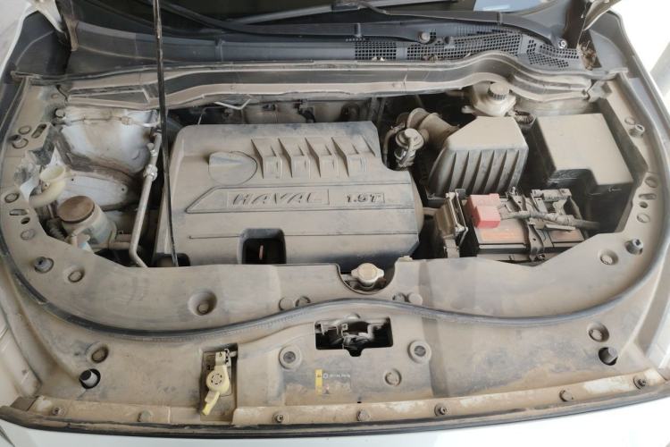 Used Haval M6 2017 1.5T Automatic Two-Wheel Drive Elite Model Engine Bay