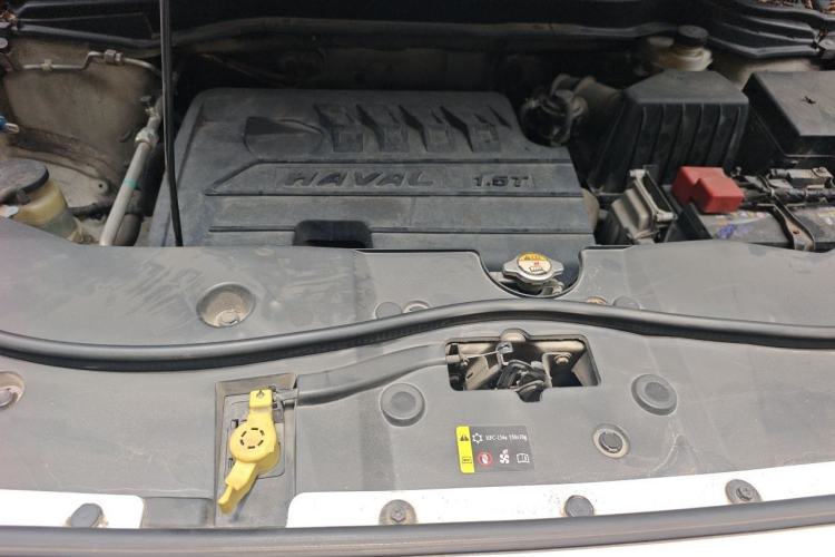 Used Haval M6 2017 1.5T Automatic Two-Wheel Drive Prestige Model Engine Bay