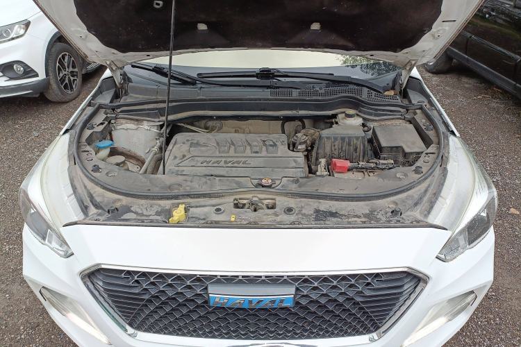 Used Haval M6 2017 1.5T Manual Two-Wheel Drive Elite Model Engine Bay