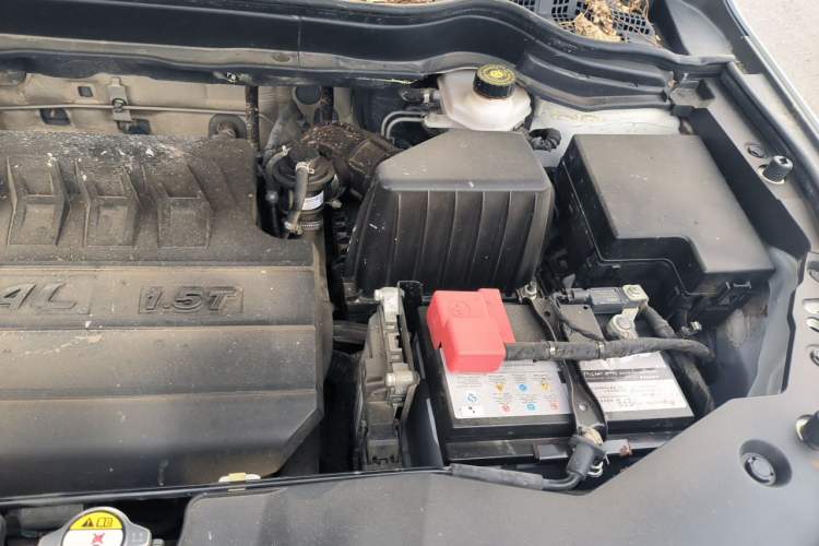 Used Haval M6 2017 1.5T Manual Two-Wheel Drive Urban Version Engine Bay Left