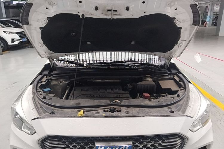 Used Haval M6 2017 1.5T Automatic Two-Wheel Drive Elite Model Engine Bay