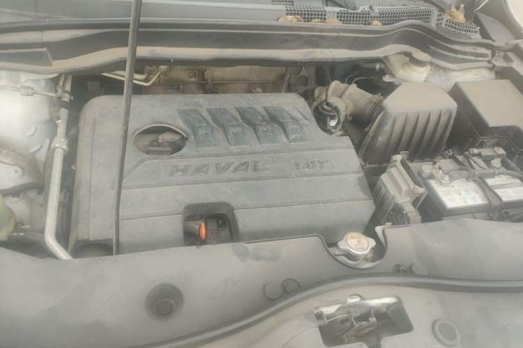 Used Haval M6 2017 1.5T Automatic Two-Wheel Drive Elite Model Engine Bay