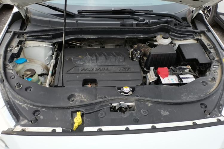 Used Haval M6 2017 1.5T Automatic Two-Wheel Drive Prestige Model Engine Bay