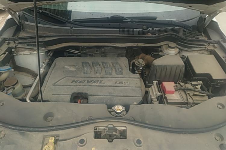 Used Haval M6 2017 1.5T Automatic Two-Wheel Drive Elite Model Engine Bay