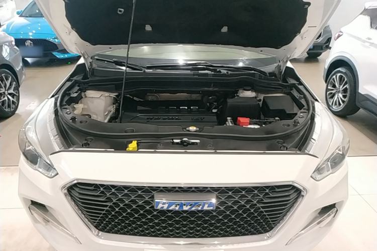 Used Haval M6 2017 1.5T Automatic Two-Wheel Drive Elite Model Engine Bay