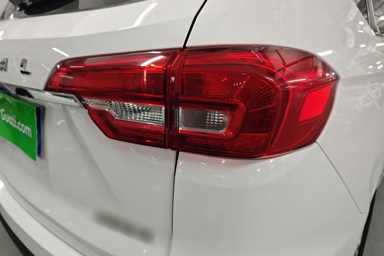 Used Haval M6 2017 1.5T Automatic Two-Wheel Drive Prestige Model Exterior 3