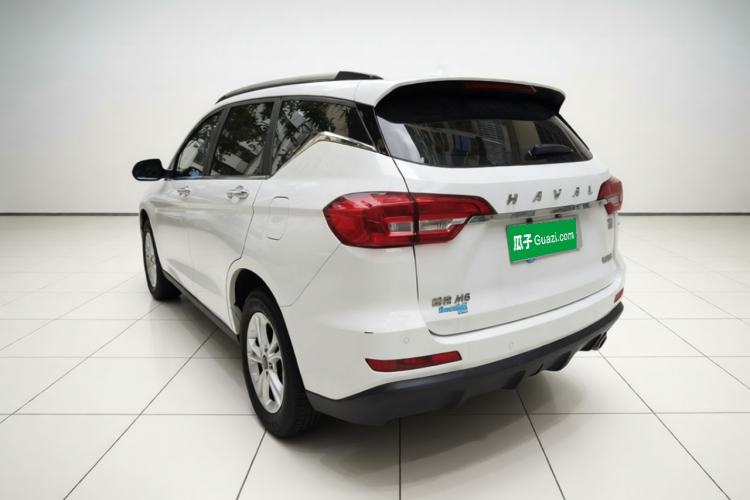 Used Haval M6 2017 1.5T Automatic Two-Wheel Drive Urban Model Exterior 3