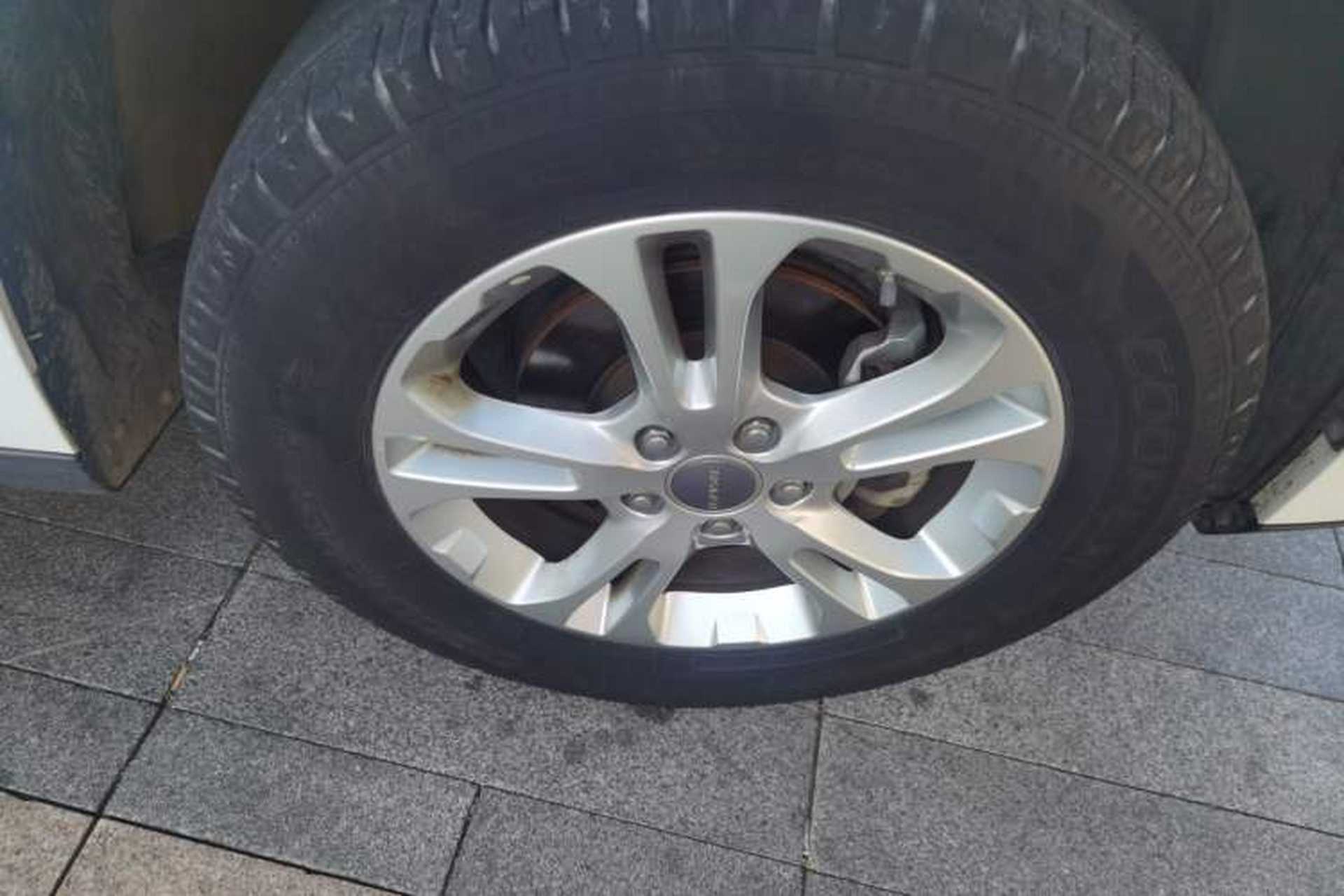 Used Haval M6 2017 1.5T Automatic Two-Wheel Drive Elite Model Exterior 4