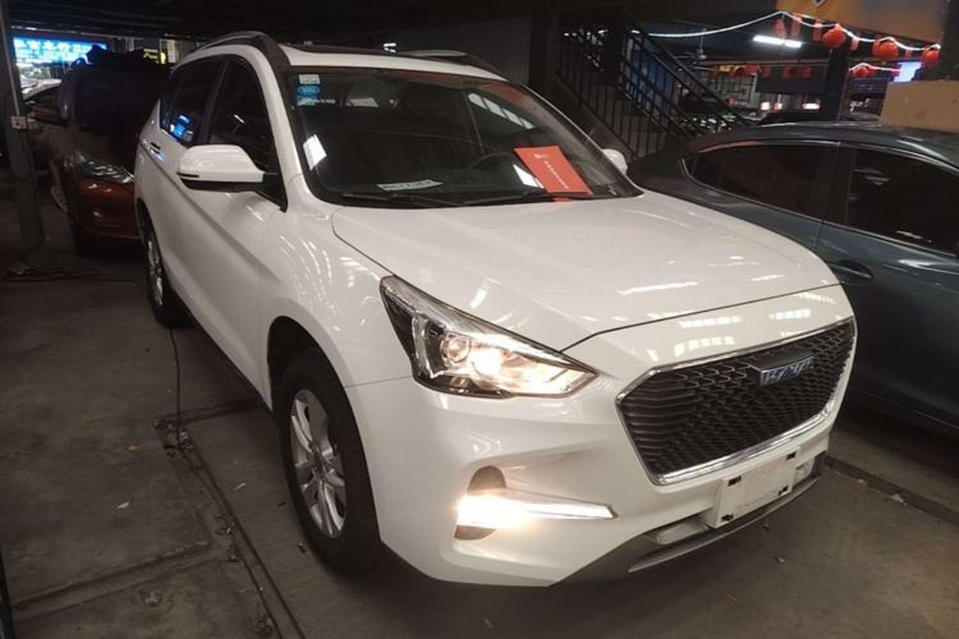 Used Haval M6 2017 1.5T Automatic Two-Wheel Drive Elite Model Front Right 45 Deg