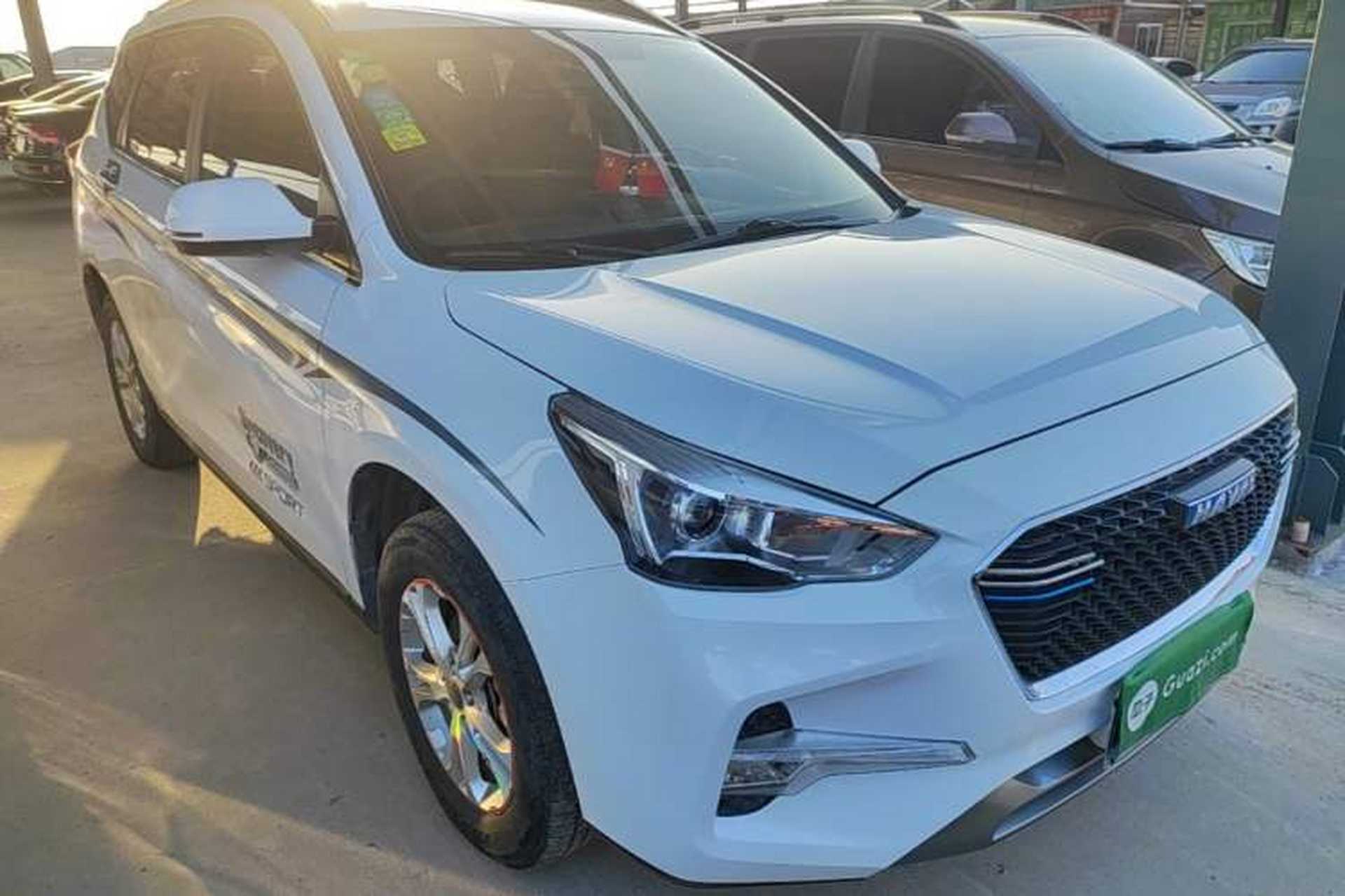 Used Haval M6 2017 1.5T Manual Two-Wheel Drive Urban Version Front Right 45 Deg