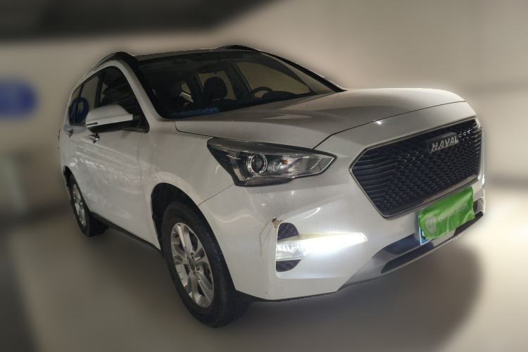 Used Haval M6 2017 1.5T Manual Two-Wheel Drive Elite Model Front Right 45 Deg