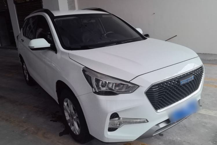 Used Haval M6 2017 1.5T Automatic Two-Wheel Drive Urban Model Front Right 45 Deg