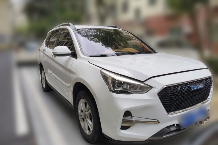 Used Haval M6 2017 1.5T Automatic Two-Wheel Drive Urban Model Front Right 45 Deg