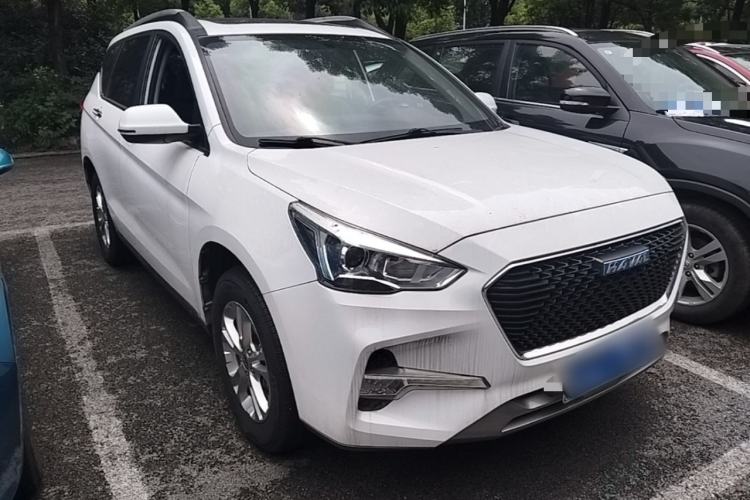 Used Haval M6 2017 1.5T Automatic Two-Wheel Drive Elite Model Front Right 45 Deg