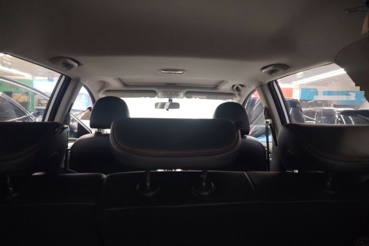 Used Haval M6 2017 1.5T Automatic Two-Wheel Drive Elite Model Headliner