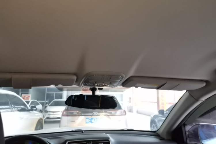 Used Haval M6 2017 1.5T Manual Two-Wheel Drive Urban Version Headliner