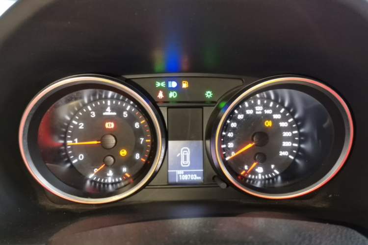Used Haval M6 2017 1.5T Manual Two-Wheel Drive Urban Version Instrument Cluster