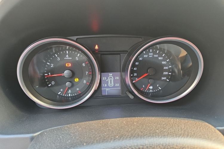 Used Haval M6 2017 1.5T Manual Two-Wheel Drive Elite Model Instrument Cluster