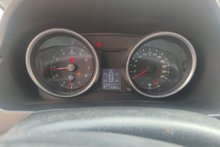 Used Haval M6 2017 1.5T Automatic Two-Wheel Drive Elite Model Instrument Cluster