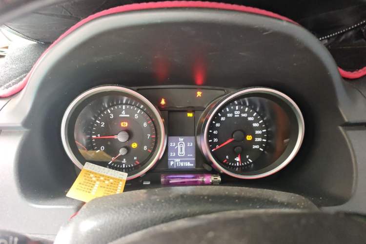 Used Haval M6 2017 1.5T Automatic Two-Wheel Drive Prestige Model Instrument Cluster