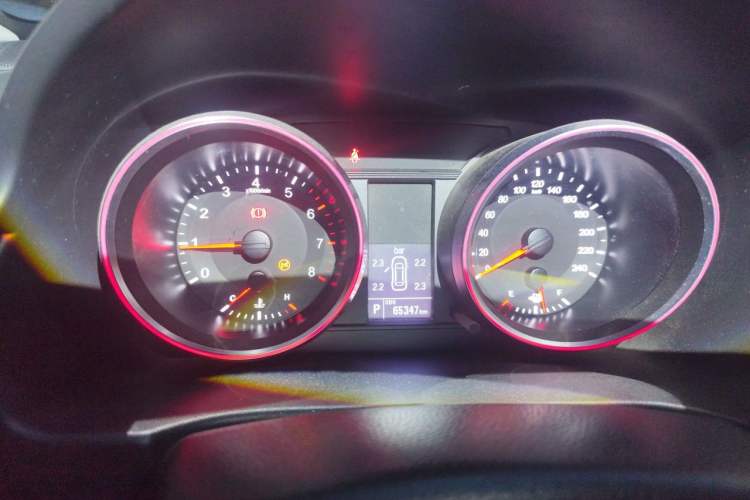 Used Haval M6 2017 1.5T Automatic Two-Wheel Drive Elite Model Instrument Cluster