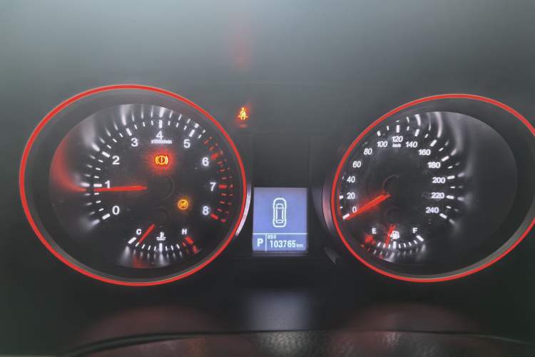 Used Haval M6 2017 1.5T Automatic Two-Wheel Drive Urban Model Instrument Cluster