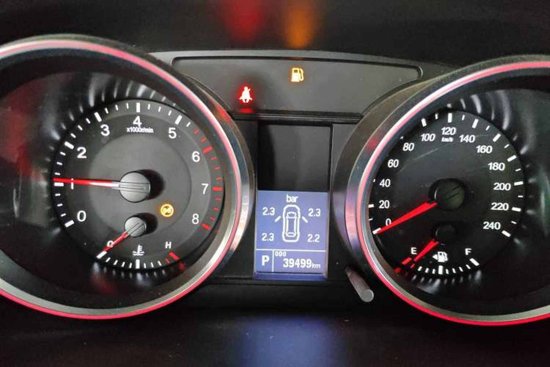 Used Haval M6 2017 1.5T Automatic Two-Wheel Drive Elite Model Instrument Cluster
