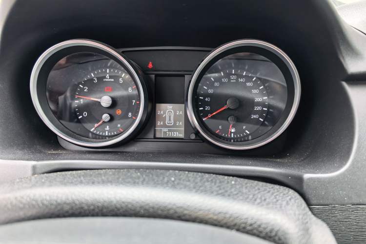 Used Haval M6 2017 1.5T Manual Two-Wheel Drive Elite Model Instrument Cluster