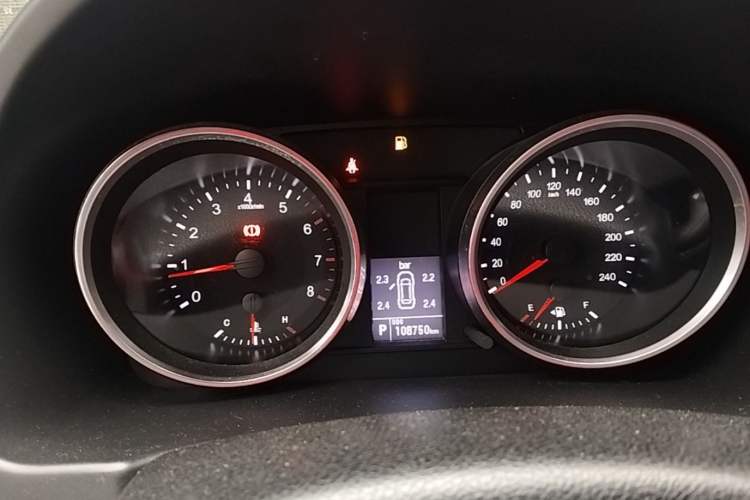 Used Haval M6 2017 1.5T Automatic Two-Wheel Drive Elite Model Instrument Cluster