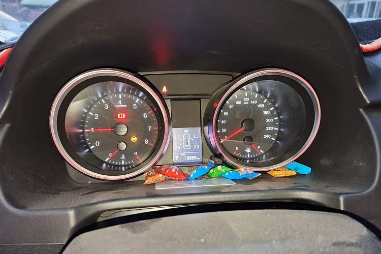 Used Haval M6 2017 1.5T Automatic Two-Wheel Drive Prestige Model Instrument Cluster