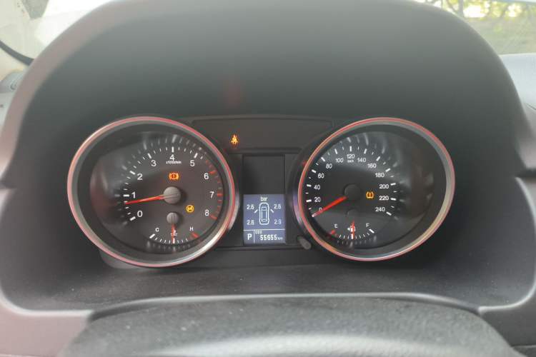 Used Haval M6 2017 1.5T Automatic Two-Wheel Drive Elite Model Instrument Cluster