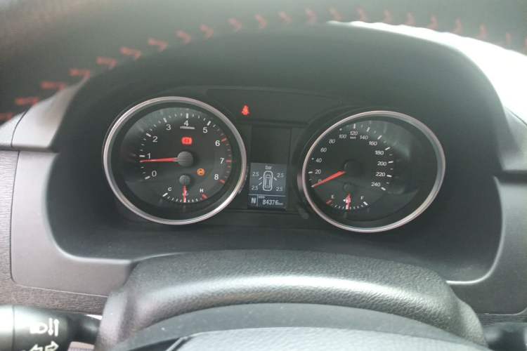 Used Haval M6 2017 1.5T Automatic Two-Wheel Drive Elite Model Instrument Cluster