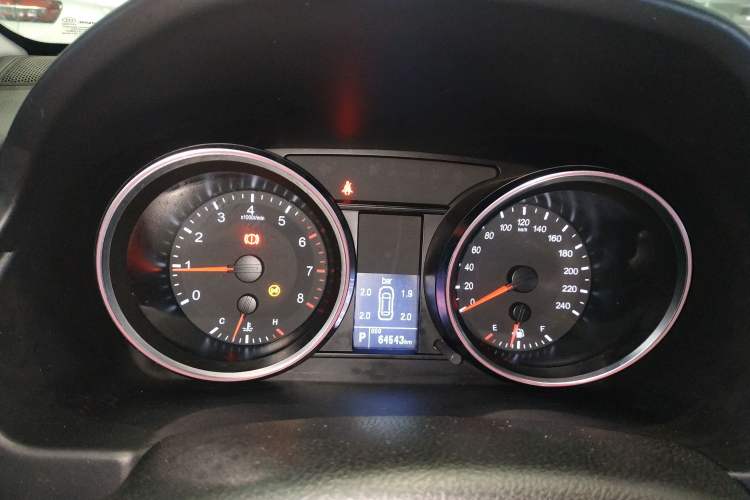 Used Haval M6 2017 1.5T Automatic Two-Wheel Drive Elite Model Instrument Cluster